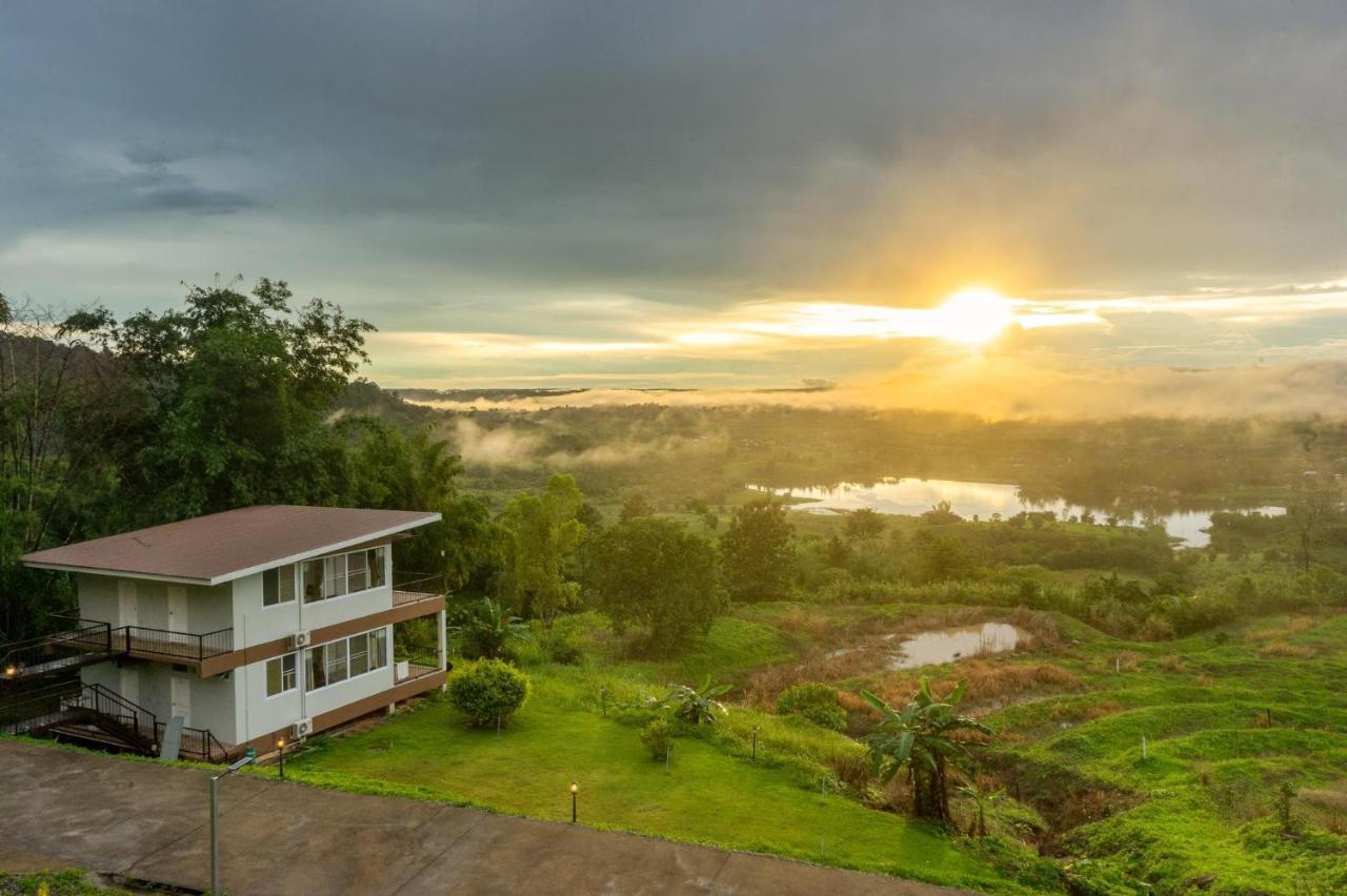The Private 2 @ Khao Kho Hotel Buitenkant foto